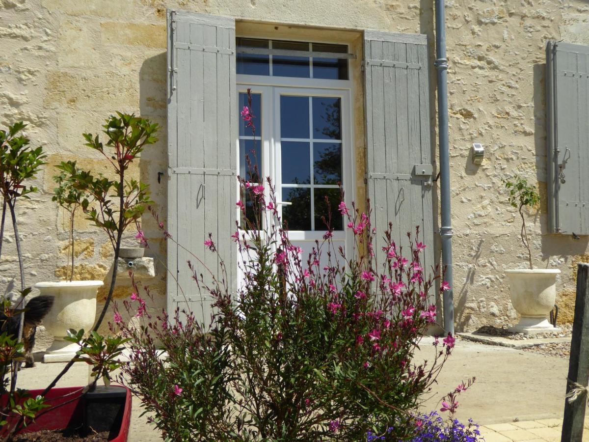 La Vigneraie De Laura Bed & Breakfast Sainte-Colombe  Exterior foto